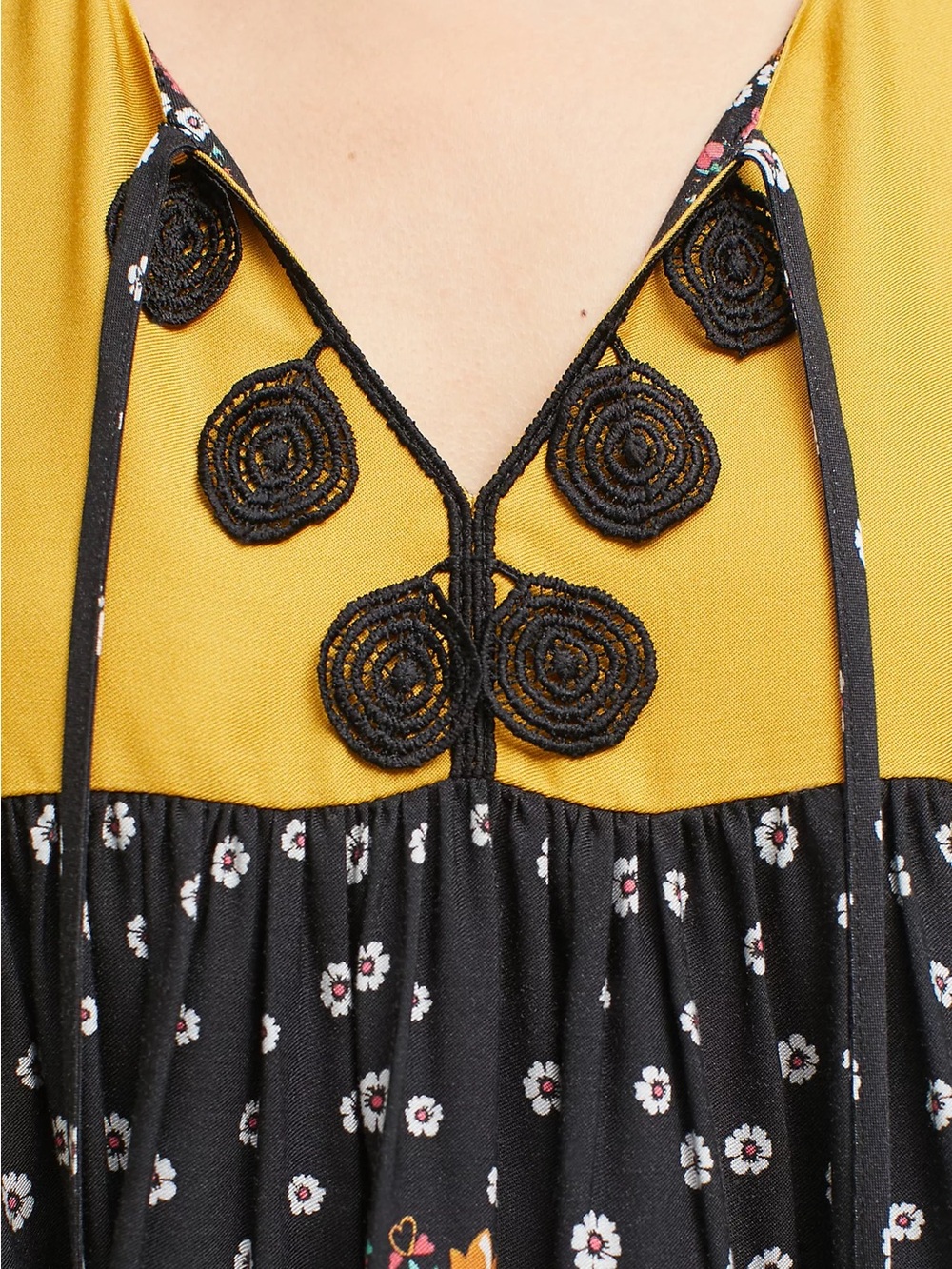 Farm Rio Intarsia Top size large READ - Picture 2 of 9
